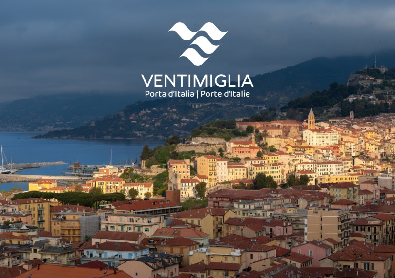 Ventimiglia ha un nuovo logo che richiama il mare ma anche l’entroterra sinuoso Ventimiglia ha un nuovo logo che richiama il mare ma anche l’entroterra sinuoso