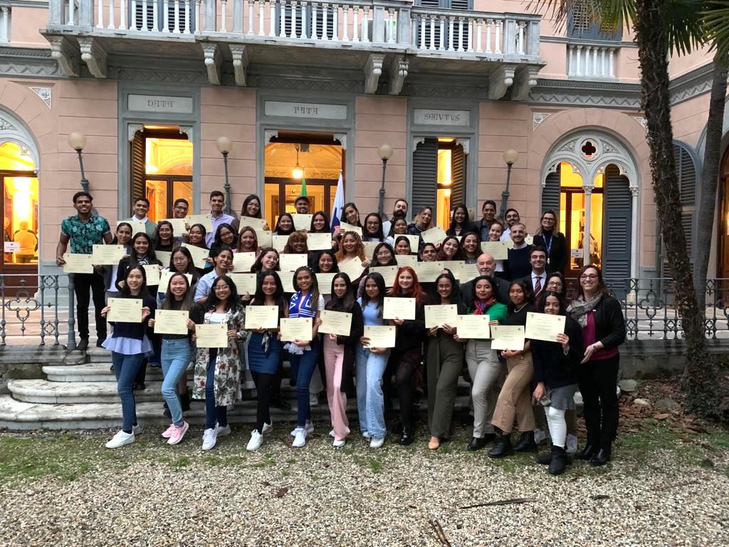 45 studenti panamensi a scuola all’Accademia italiana della Marina Mercantile 45 studenti panamensi a scuola all’Accademia italiana della Marina Mercantile