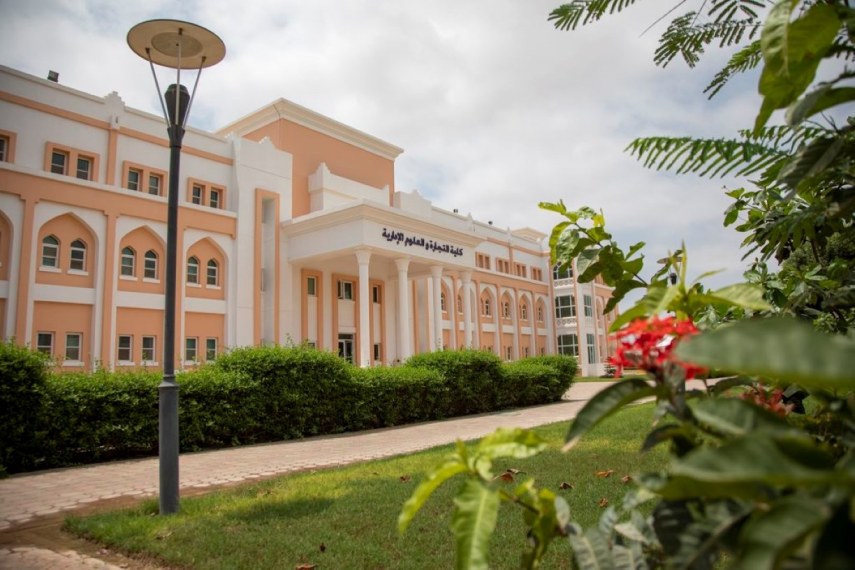 Unige e Dhofar University (Oman) partner nello sviluppo di turismo sostenibile e patrimonio culturale Unige e Dhofar University (Oman) partner nello sviluppo di turismo sostenibile e patrimonio culturale