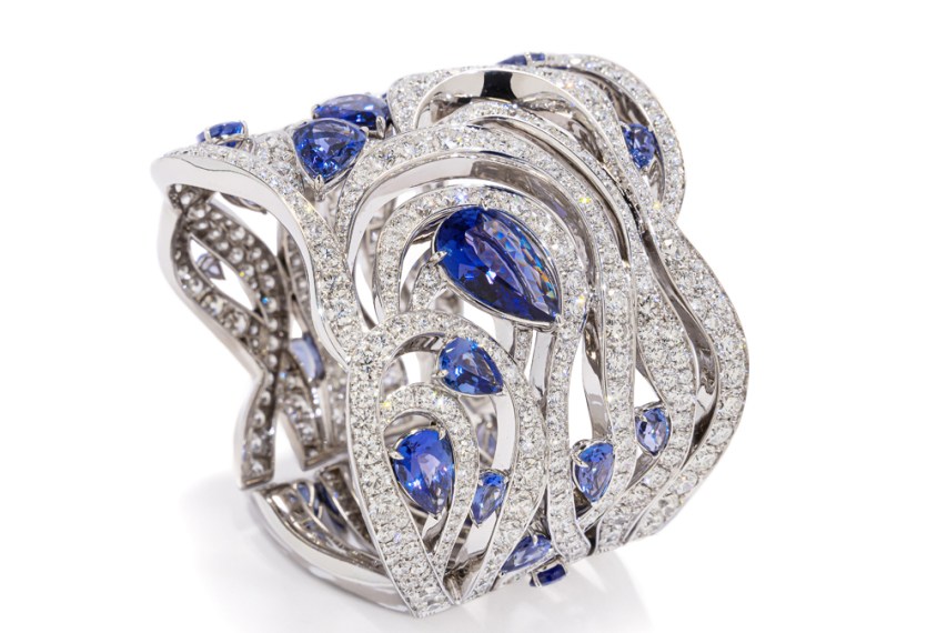 Gismondi 1754 presenta a VicenzaOro la collezione Vela e un braccialetto unico: Marea Gismondi 1754 presenta a VicenzaOro la collezione Vela e un braccialetto unico: Marea