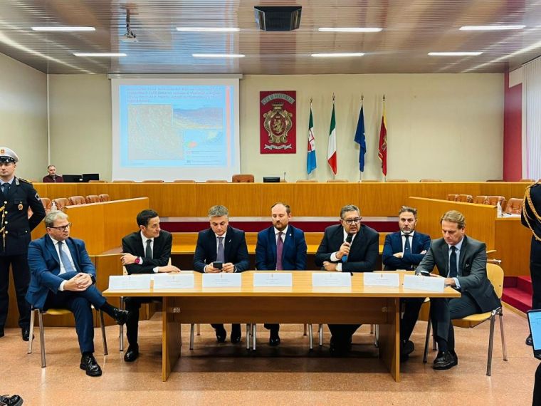 Parco Roja, Toti: “Inizio lavori entro il 2024” Parco Roja, Toti: “Inizio lavori entro il 2024”