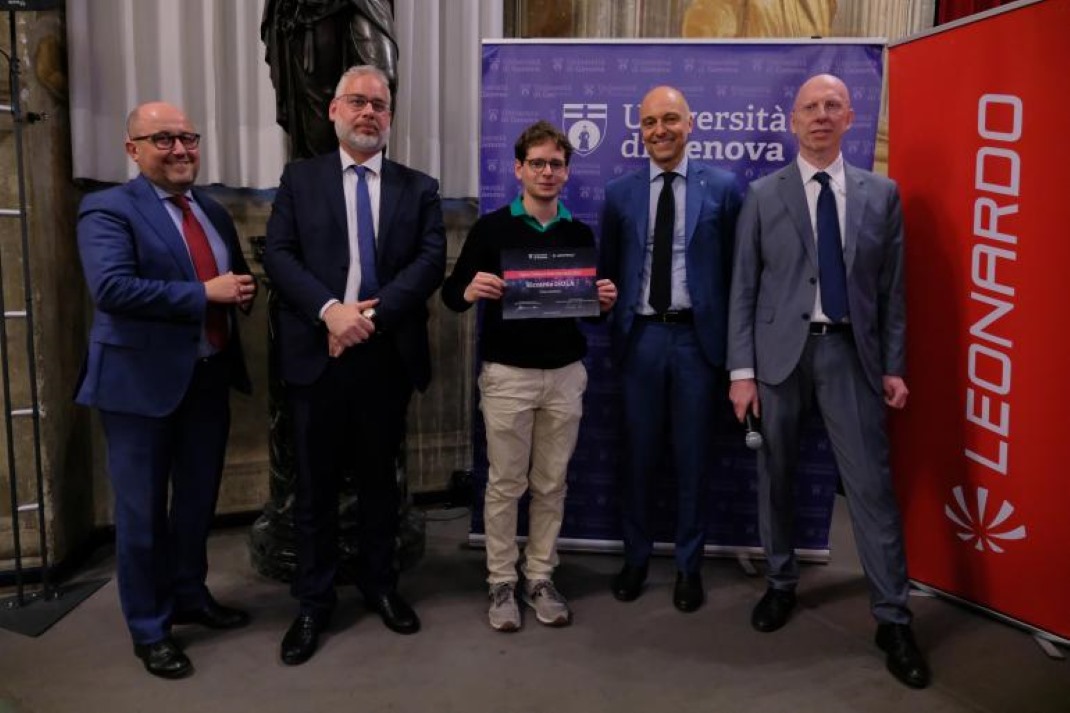 Leonardo-Unige Cybersecurity Scholarship Program: premiati gli studenti vincitori Leonardo-Unige Cybersecurity Scholarship Program: premiati gli studenti vincitori