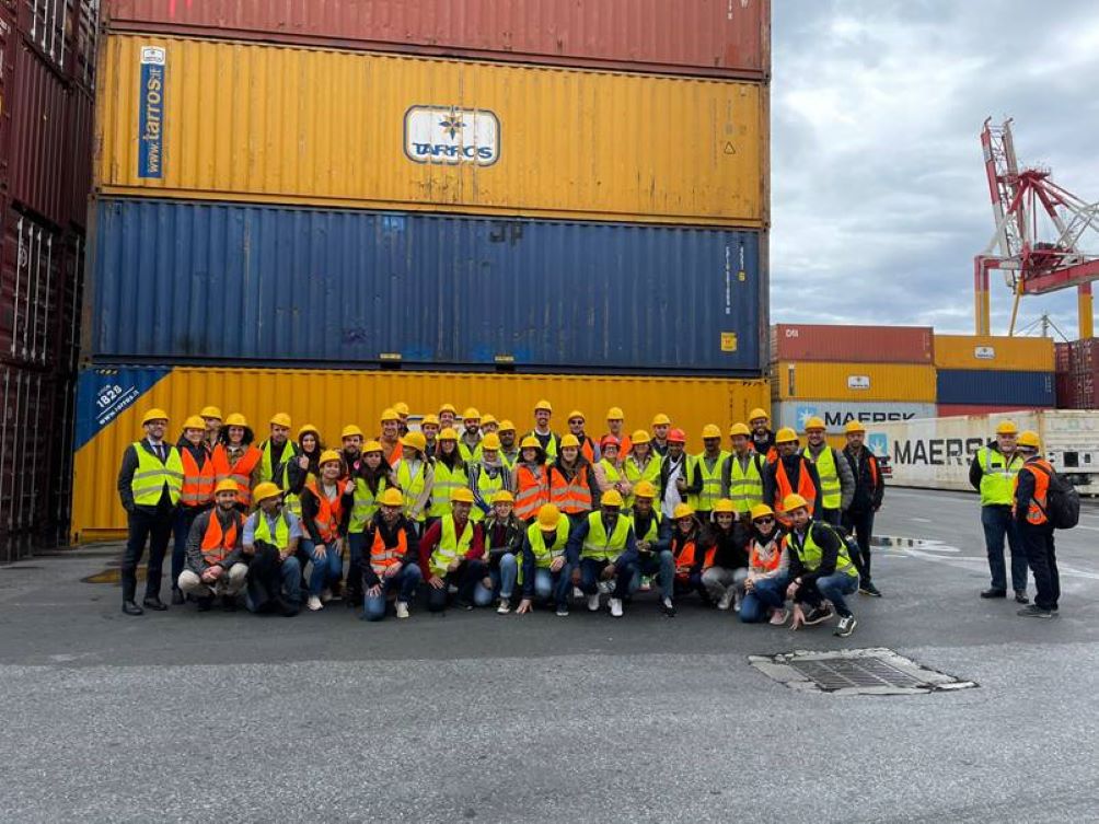 Il Politecnico di Milano in visita al Terminal del Golfo della Spezia Il Politecnico di Milano in visita al Terminal del Golfo della Spezia