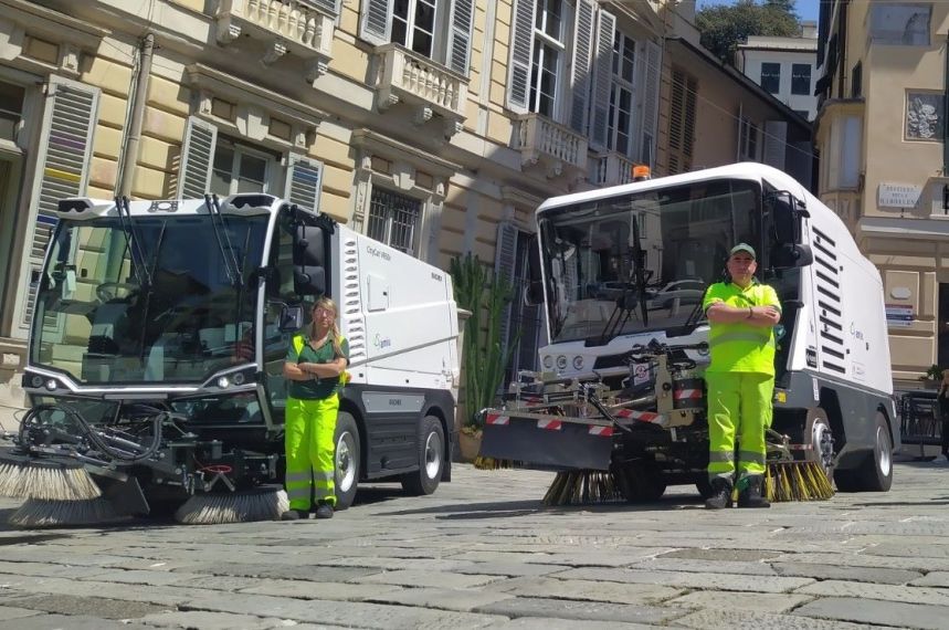 Amiu: 45 nuovi mezzi green per il centro storico di Genova Amiu: 45 nuovi mezzi green per il centro storico di Genova