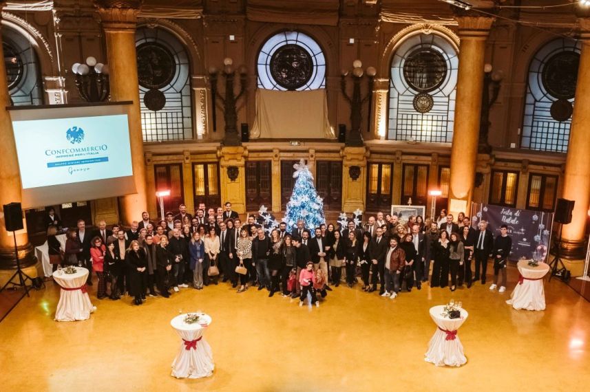 Giovani Confcommercio Genova: raccolti oltre 200 regali di Natale per i bambini del Gaslini Giovani Confcommercio Genova: raccolti oltre 200 regali di Natale per i bambini del Gaslini