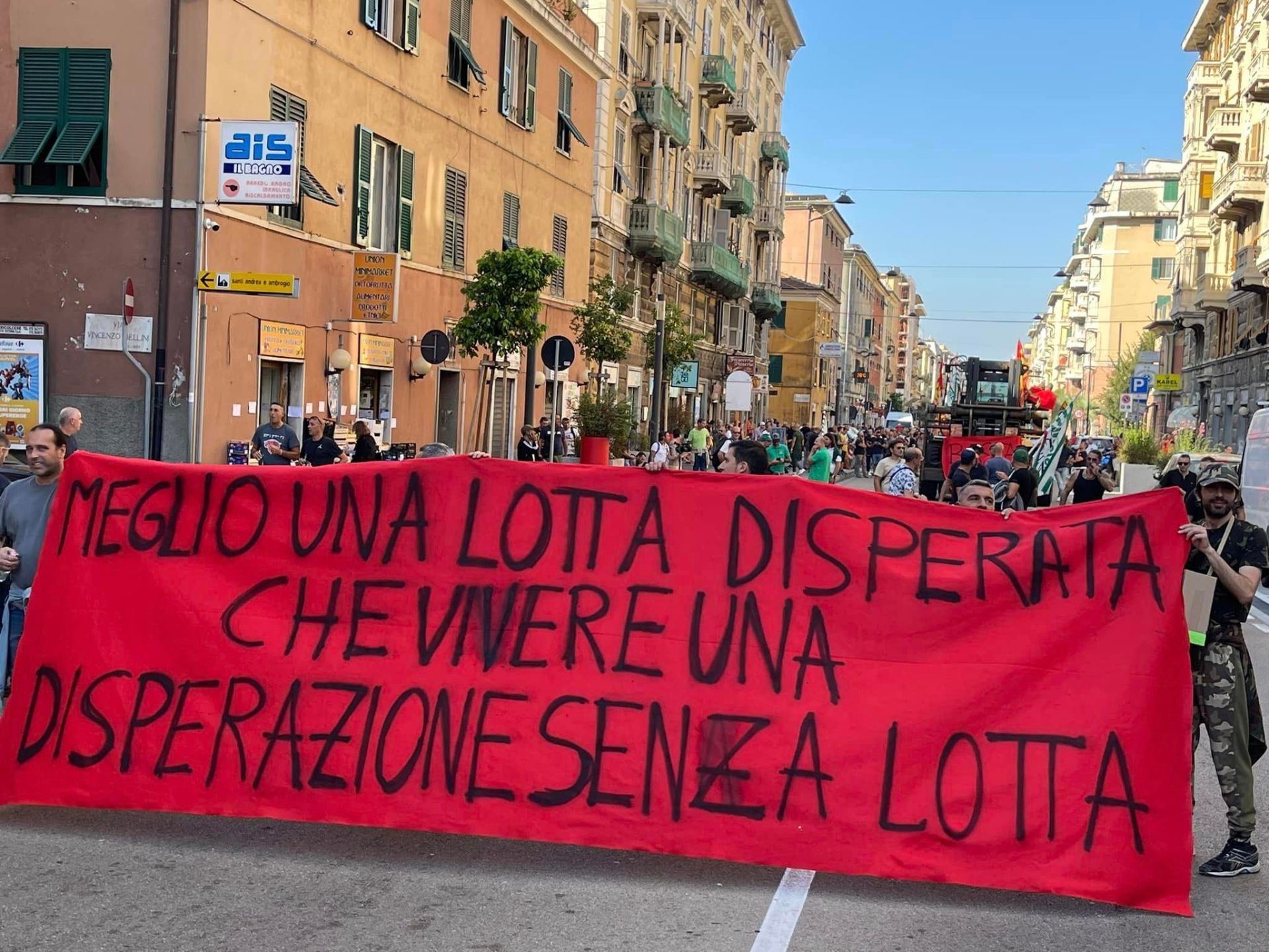 Acciaierie d’Italia: otto ore di sciopero il 20 ottobre e manifestazione nazionale a Roma Acciaierie d’Italia: otto ore di sciopero il 20 ottobre e manifestazione nazionale a Roma