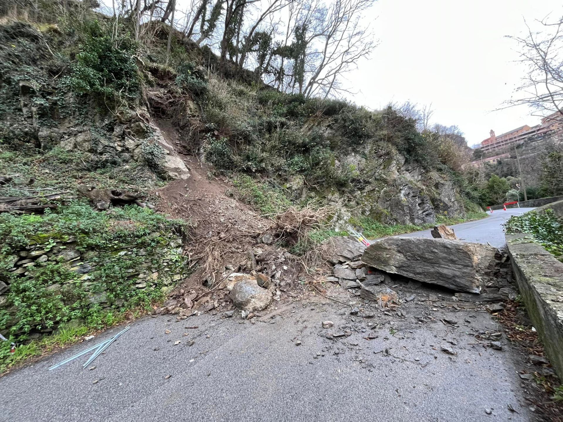 Frana di via Acquasanta, Gambino (Comune di Genova): riapertura domani Frana di via Acquasanta, Gambino (Comune di Genova): riapertura domani