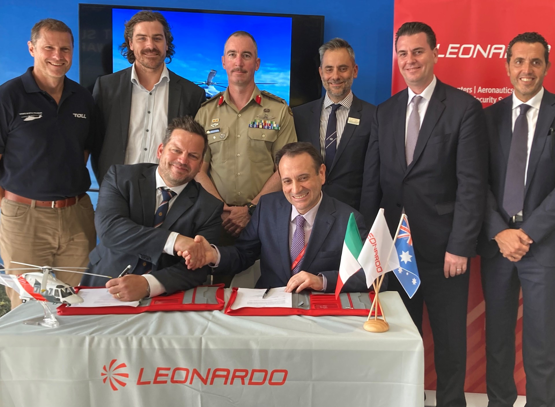 Leonardo: altri due AW139 a Toll Helicopters per l’addestramento delle forze armate australiane Leonardo: altri due AW139 a Toll Helicopters per l’addestramento delle forze armate australiane