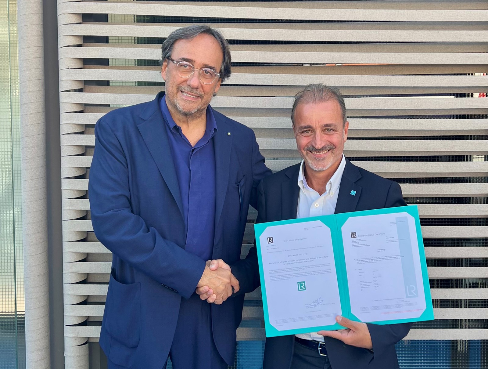 Sanlorenzo ottiene la certificazione dal Lloyd Register del sistema fuel cell a metanolo Sanlorenzo ottiene la certificazione dal Lloyd Register del sistema fuel cell a metanolo