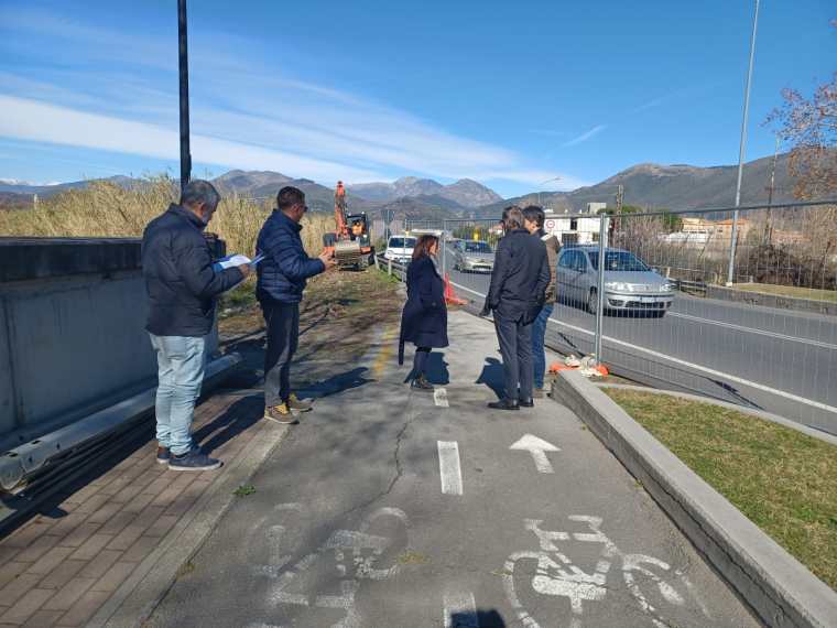 Pista ciclabile, iniziano ad Albenga i lavori per la realizzazione Pista ciclabile, iniziano ad Albenga i lavori per la realizzazione
