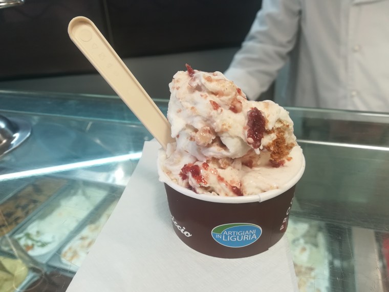 Giornata del gelato: gli artigiani liguri interpretano l’Apfelstrudel Giornata del gelato: gli artigiani liguri interpretano l’Apfelstrudel