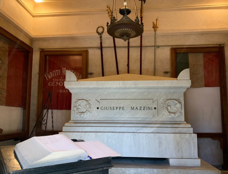 Illuminazione nei 28 cimiteri di Genova, approvato il progetto definitivo Illuminazione nei 28 cimiteri di Genova, approvato il progetto definitivo