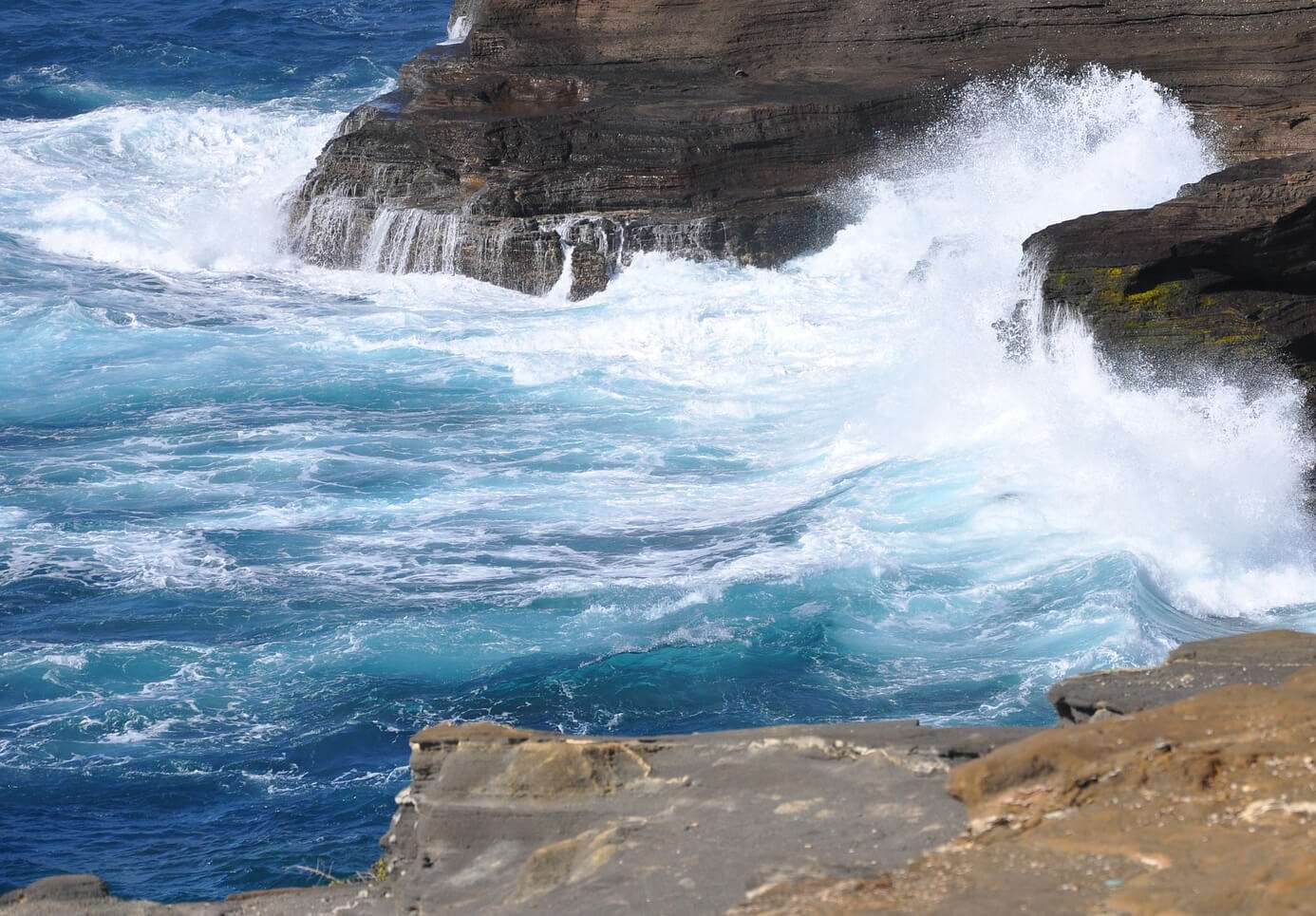 Arpal: oggi confermata mareggiata intensa, domani avviso per vento di burrasca forte da Nord Arpal: oggi confermata mareggiata intensa, domani avviso per vento di burrasca forte da Nord
