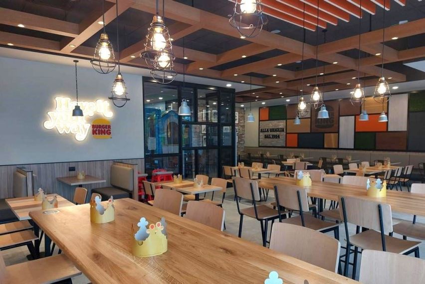 Inaugura oggi a Genova un nuovo Burger King Inaugura oggi a Genova un nuovo Burger King