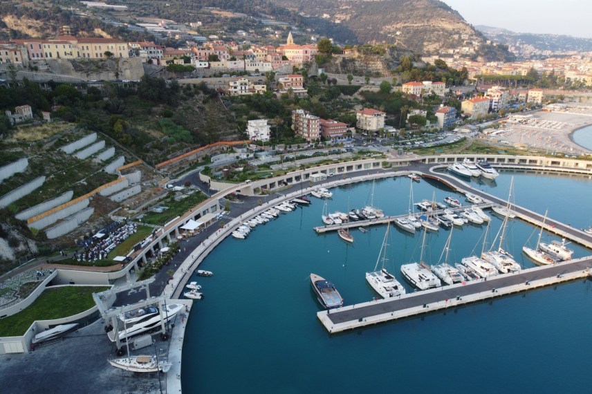 Toys and Tender: a Ventimiglia l’esposizione dedicata a giocattoli da yacht e mezzi d’appoggio Toys and Tender: a Ventimiglia l’esposizione dedicata a giocattoli da yacht e mezzi d’appoggio