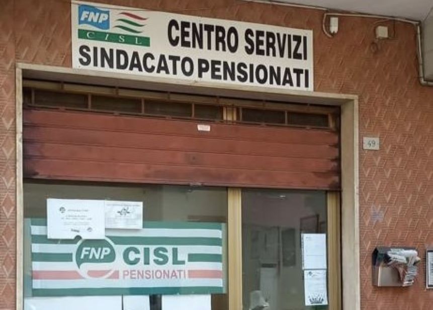 Fnp e Ast Cisl La Spezia, nuovi servizi nella sede di Arcola con Filca, federazione degli edili Fnp e Ast Cisl La Spezia, nuovi servizi nella sede di Arcola con Filca, federazione degli edili