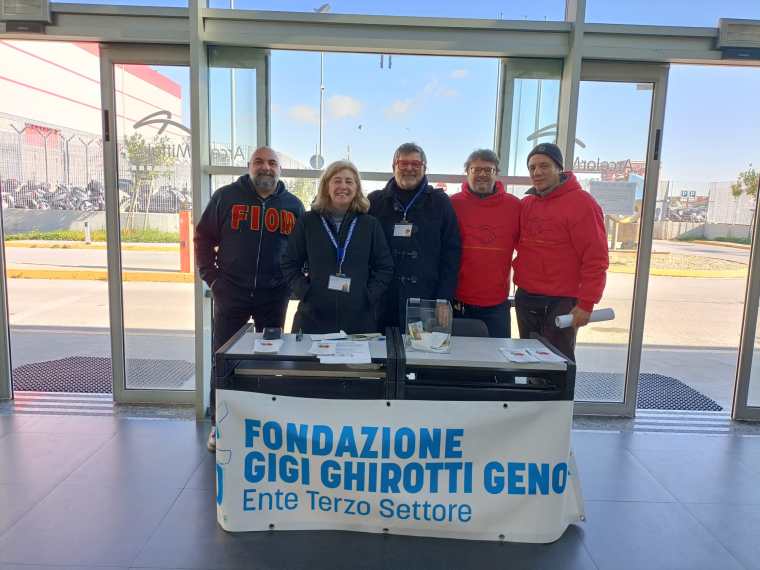 Solidarietà: l’Associazione lavoratori Ilva “Guido Rossa” dona 1.458 euro alla Gigi Ghirotti Solidarietà: l’Associazione lavoratori Ilva “Guido Rossa” dona 1.458 euro alla Gigi Ghirotti