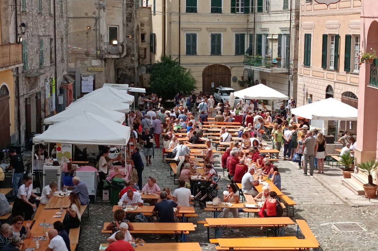 Expo Valle Arroscia: dall’1 al 3 settembre a Pieve di Teco la decima edizione Expo Valle Arroscia: dall’1 al 3 settembre a Pieve di Teco la decima edizione
