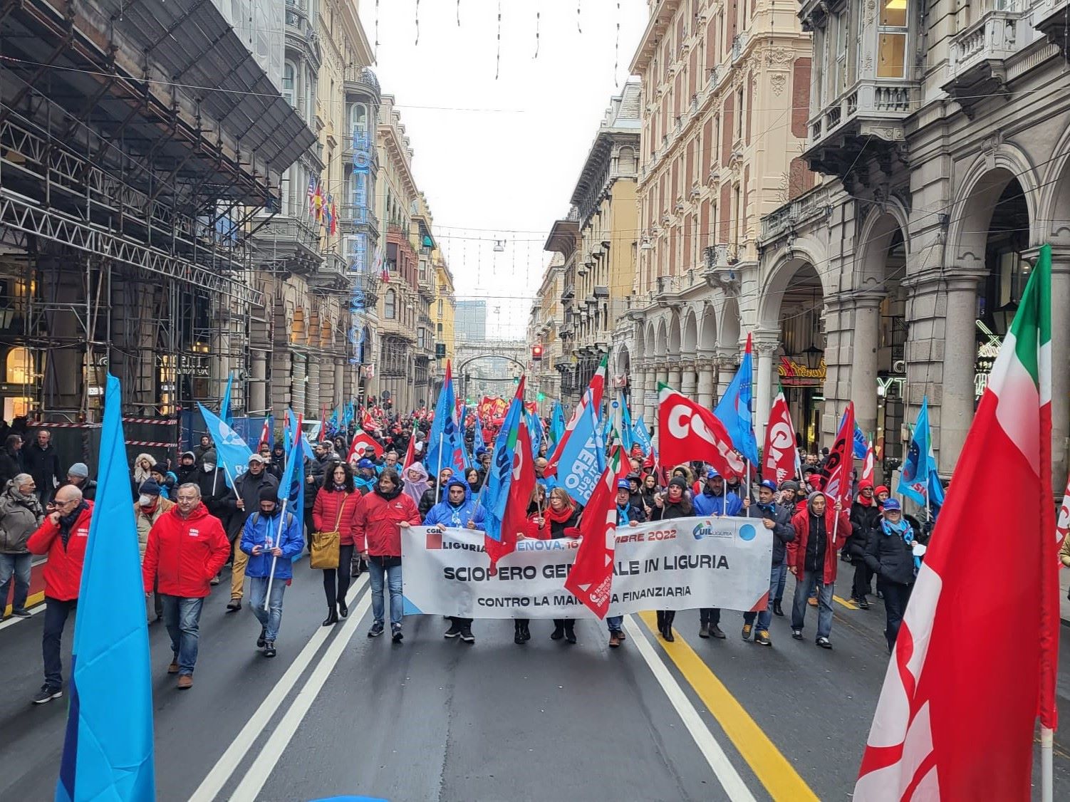 Sciopero nazionale Cgil e Uil: 17 e 24 novembre due giornate di mobilitazioni in Liguria Sciopero nazionale Cgil e Uil: 17 e 24 novembre due giornate di mobilitazioni in Liguria