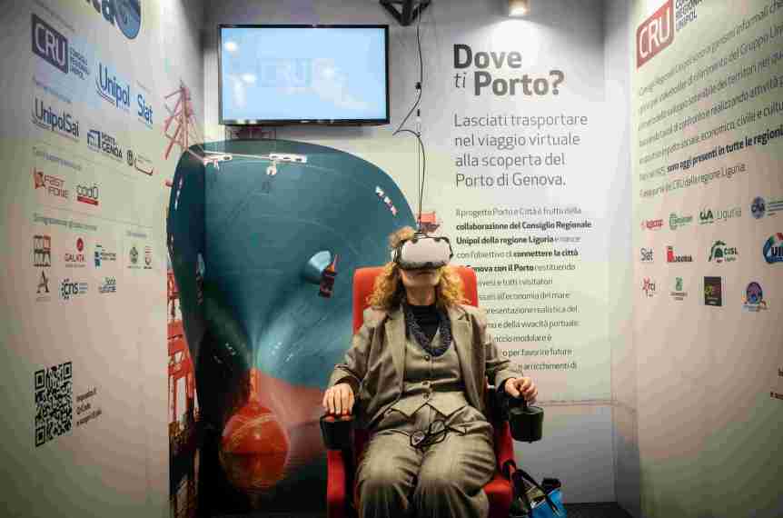 Al Galata Museo del Mare installazione virtuale sul porto merci Al Galata Museo del Mare installazione virtuale sul porto merci