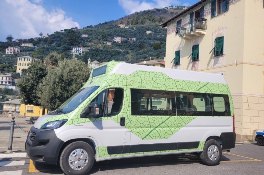 Amt, a Bogliasco, Pieve Ligure e Arenzano test dei nuovi servizi a chiamata dell’e-bus Amt, a Bogliasco, Pieve Ligure e Arenzano test dei nuovi servizi a chiamata dell’e-bus