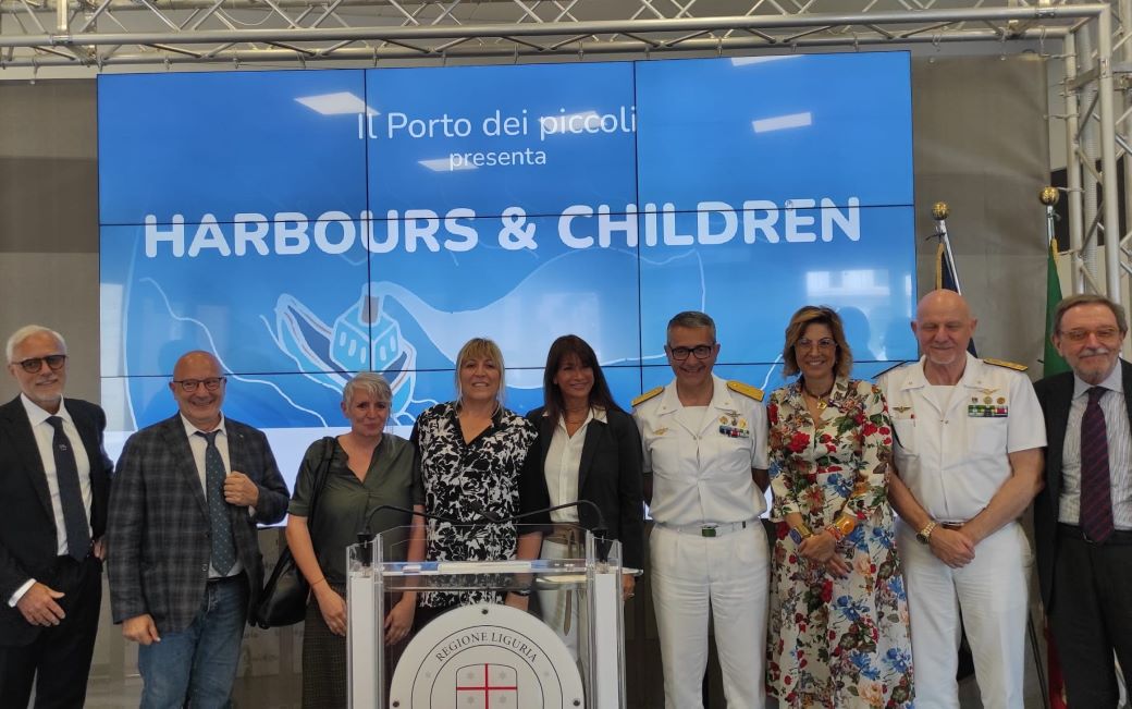 Harbours & Children: nuovo progetto del Porto dei Piccoli in collaborazione con la Guardia Costiera Harbours & Children: nuovo progetto del Porto dei Piccoli in collaborazione con la Guardia Costiera
