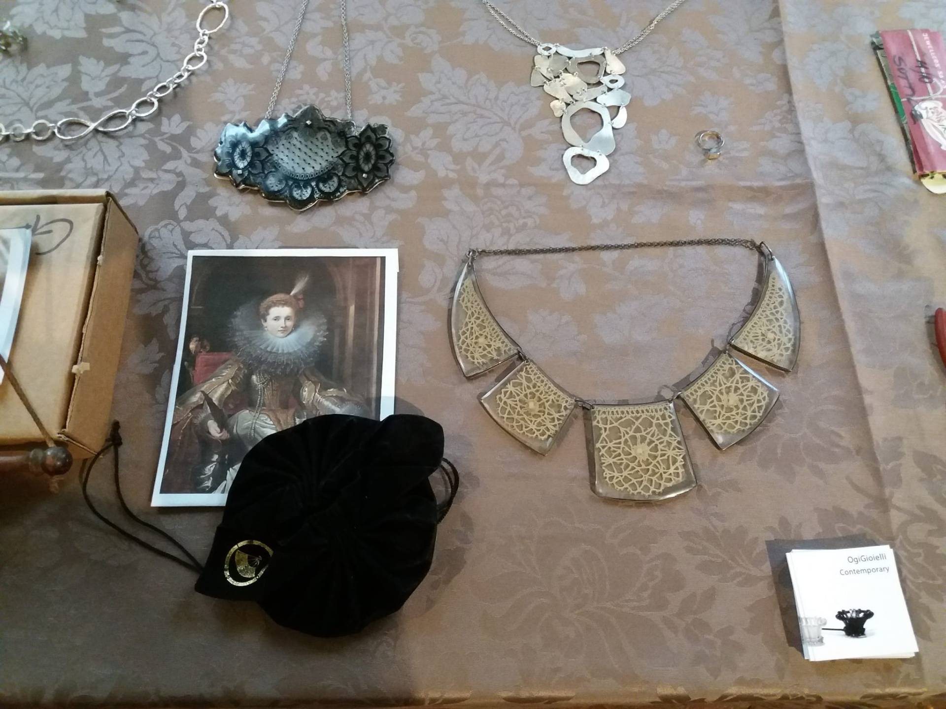 Stile Artigiano conferma la sinergia con i Rolli e torna a Palazzo Imperiale Stile Artigiano conferma la sinergia con i Rolli e torna a Palazzo Imperiale