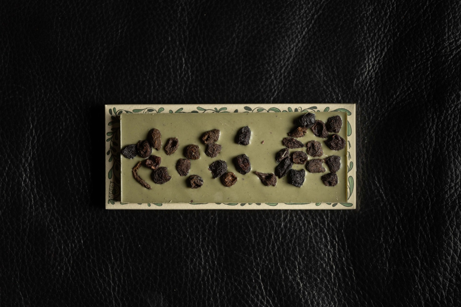 Tris cioccolato taggiasco, un nuovo prodotto del Frantoio Sant’Agata Tris cioccolato taggiasco, un nuovo prodotto del Frantoio Sant’Agata