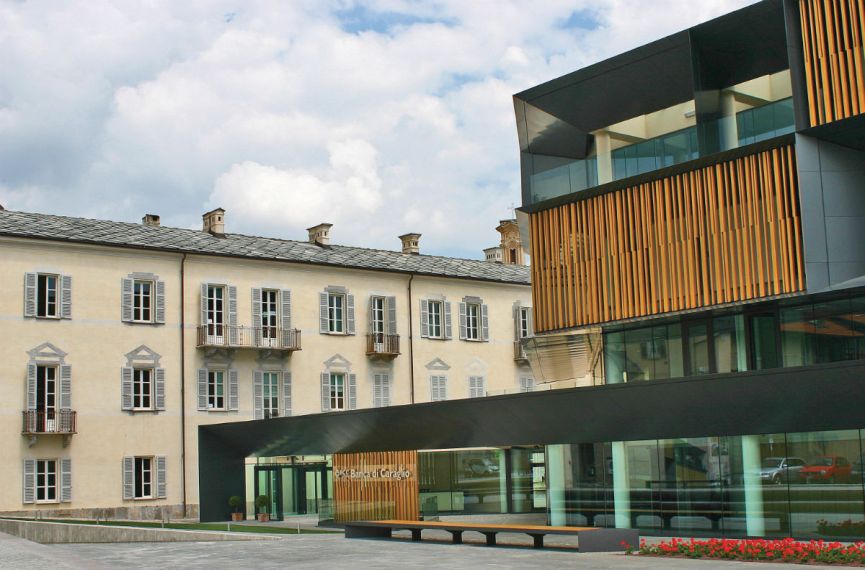 Banca di Caraglio assegna 50 borse di studio a diplomati e laureati di talento Banca di Caraglio assegna 50 borse di studio a diplomati e laureati di talento