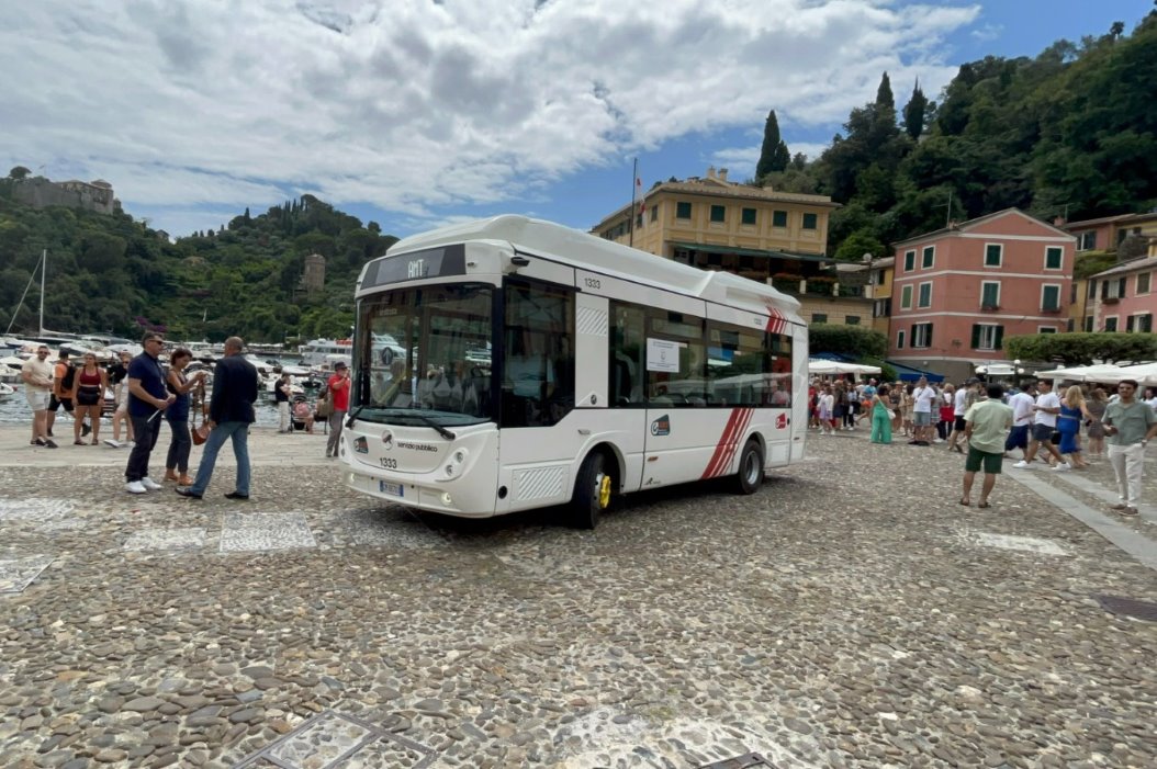 Amt: la linea Santa Margherita Ligure – Portofino diventa green Amt: la linea Santa Margherita Ligure – Portofino diventa green