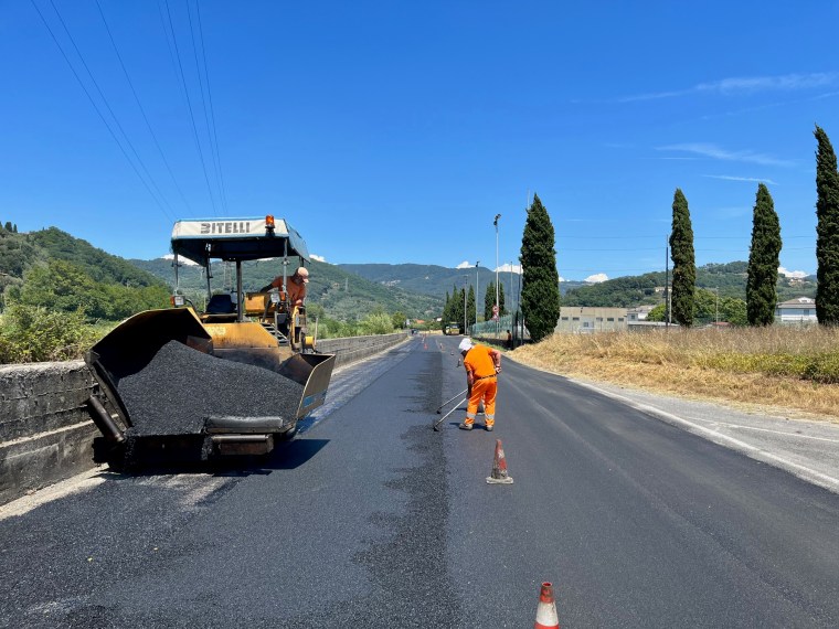 Sarzana, al via domani i lavori di asfaltatura nel quartiere di Bradia Sarzana, al via domani i lavori di asfaltatura nel quartiere di Bradia