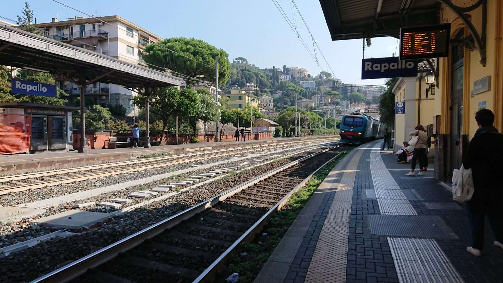 Ex scalo merci di Rapallo, Fs Sistemi Urbani: “Chiusa la gara per la vendita, presto la bonifica” Ex scalo merci di Rapallo, Fs Sistemi Urbani: “Chiusa la gara per la vendita, presto la bonifica”