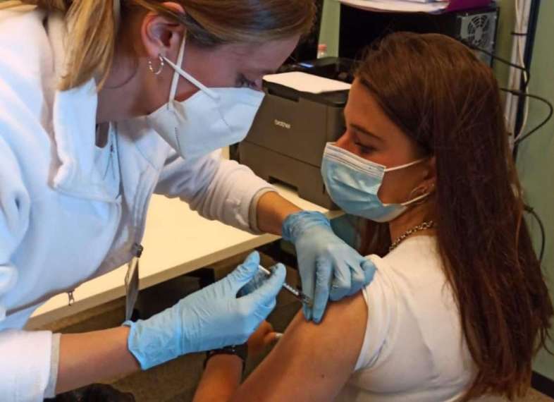 Da oggi in Liguria via al vaccino antinfluenzale e all’anti-Covid per immunocompromessi Da oggi in Liguria via al vaccino antinfluenzale e all’anti-Covid per immunocompromessi