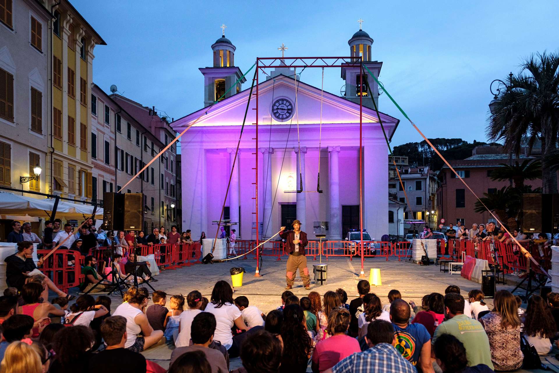 Andersen Festival finanziato dal Fus come Festival multidisciplinare di rilievo nazionale Andersen Festival finanziato dal Fus come Festival multidisciplinare di rilievo nazionale