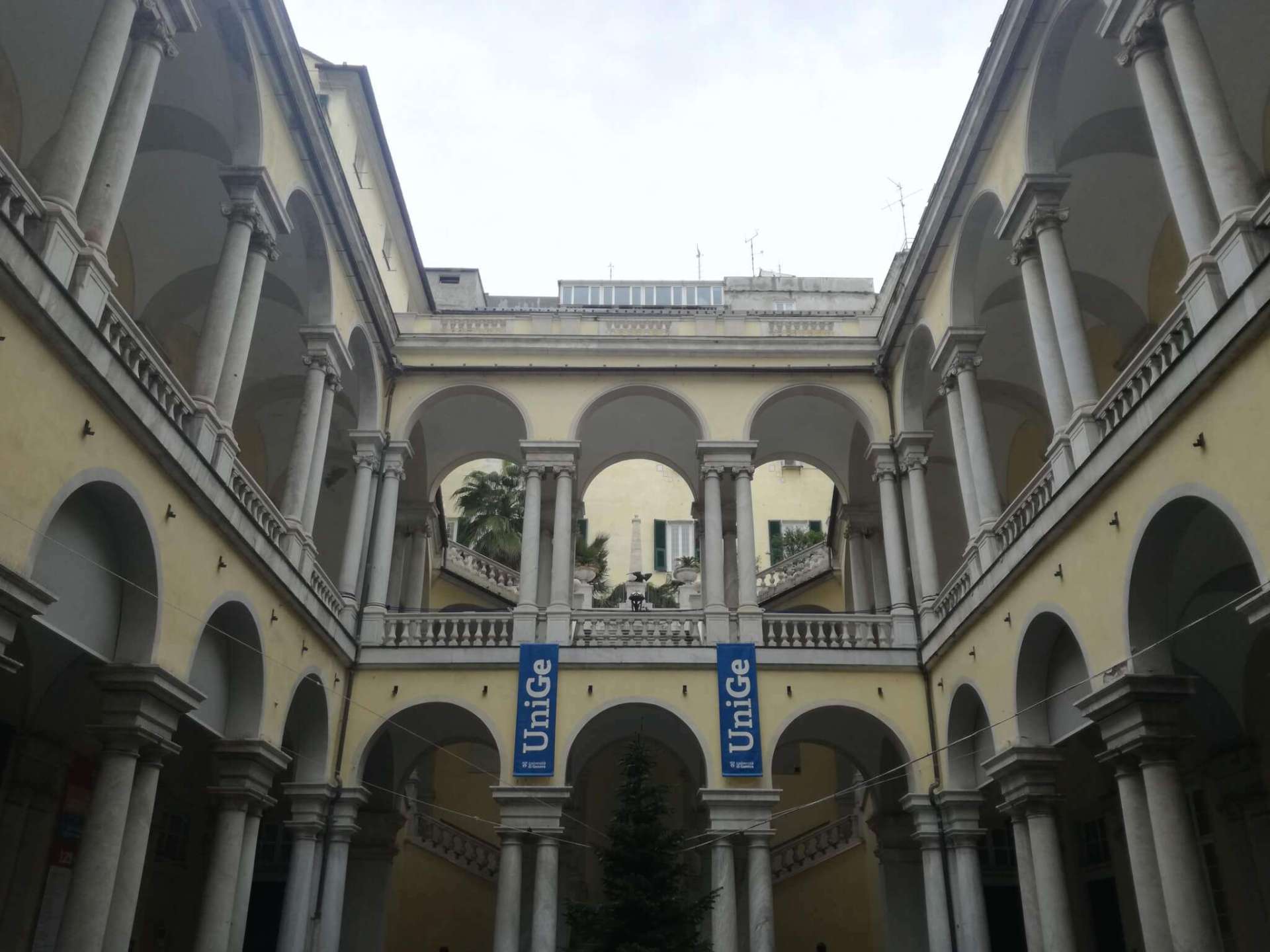 Giovani e lavoro: Università al Centro, dialogo con il rettore Federico Delfino Giovani e lavoro: Università al Centro, dialogo con il rettore Federico Delfino