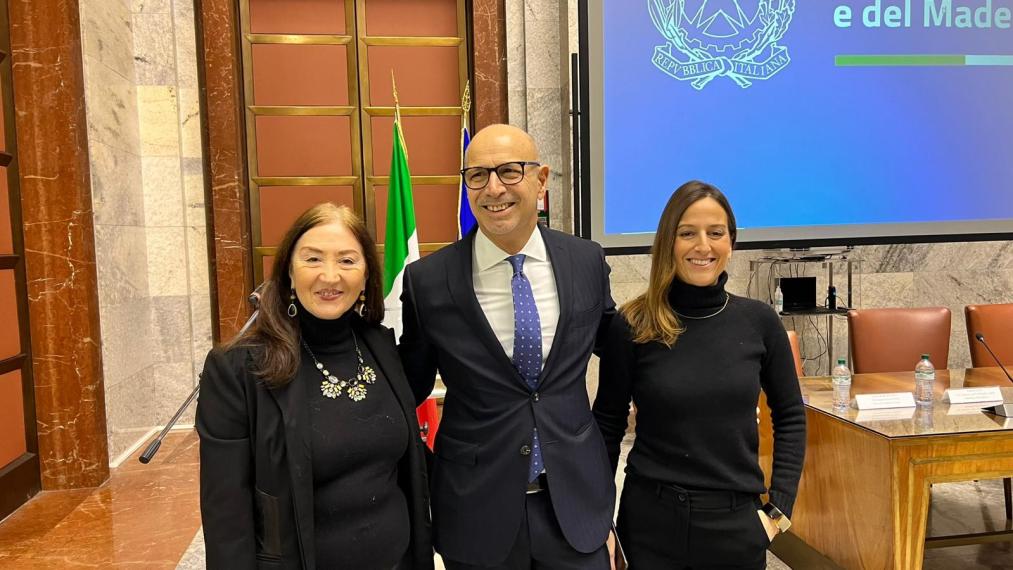 Tavolo della moda, Recine (Fismo Confesercenti): «Piattaforme online rispettino le regole» Tavolo della moda, Recine (Fismo Confesercenti): «Piattaforme online rispettino le regole»