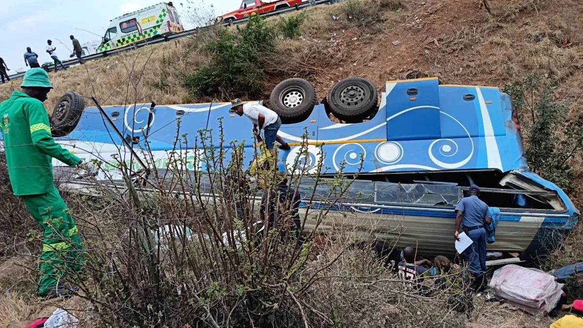 Forty-two killed as bus crashes on South Africa mountain pass Forty-two killed as bus crashes on South Africa mountain pass