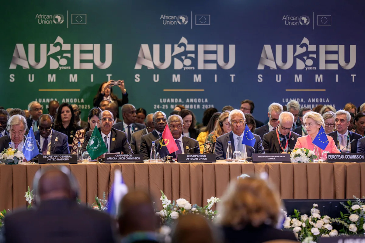 Africa-EU summit seeks to reinvigorate ties Africa-EU summit seeks to reinvigorate ties