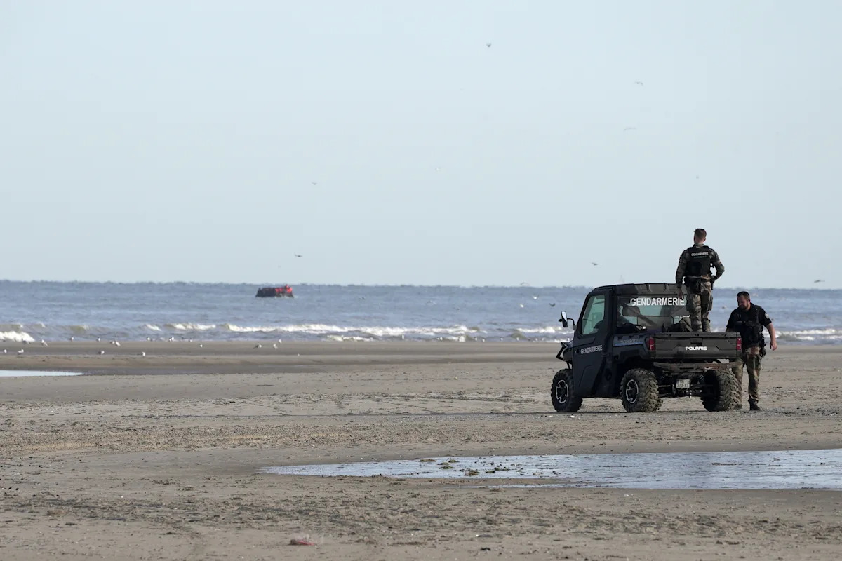 Man dies trying to cross the English Channel from France Man dies trying to cross the English Channel from France