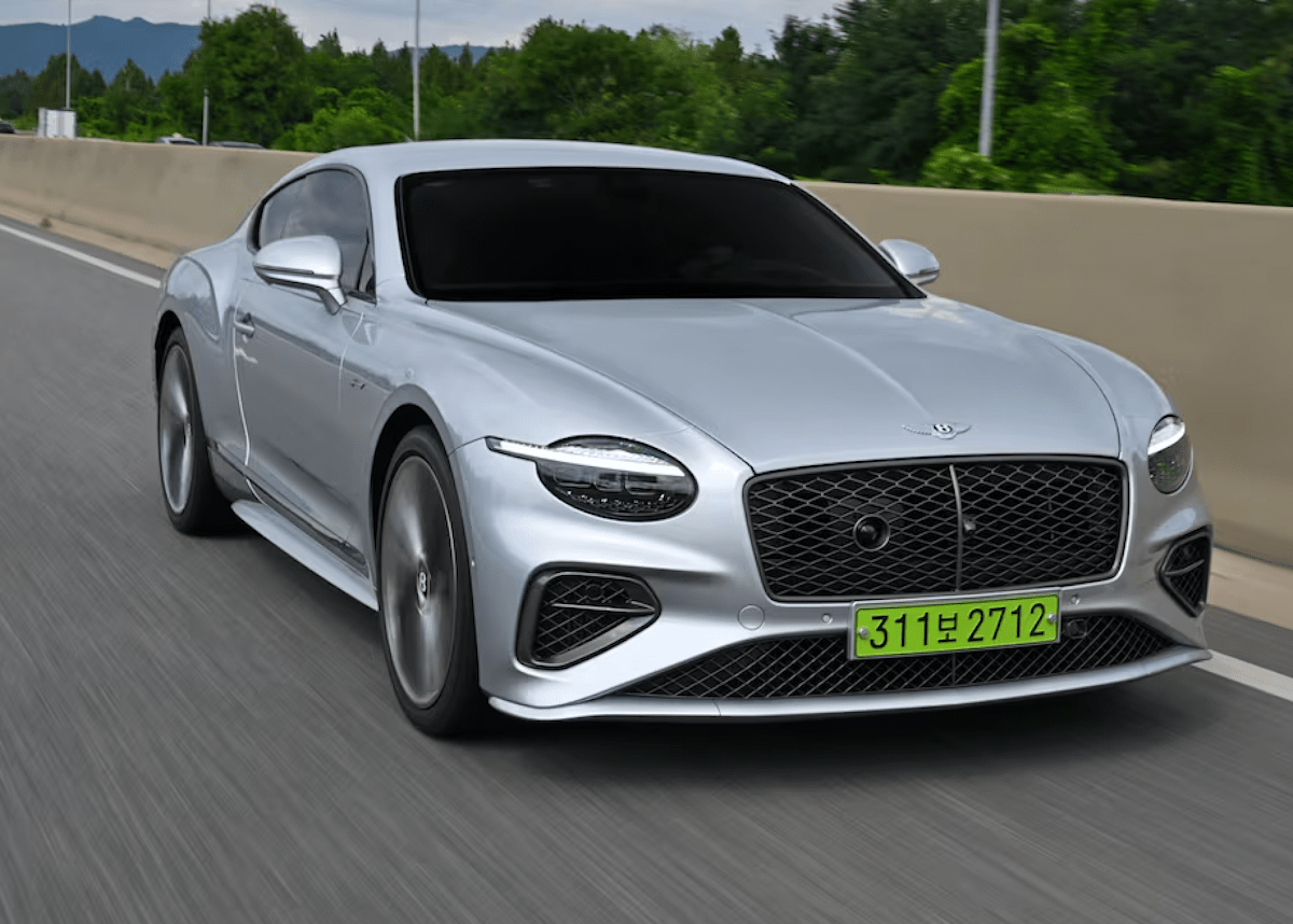 Bentley Unveils 782-HP Hybrid Continental GT Speed in Korea Bentley Unveils 782-HP Hybrid Continental GT Speed in Korea
