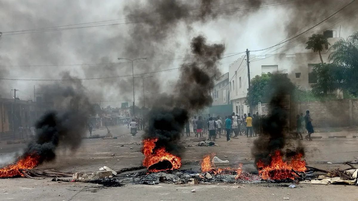 Three days of protests leave seven dead in Togo, rights groups say Three days of protests leave seven dead in Togo, rights groups say