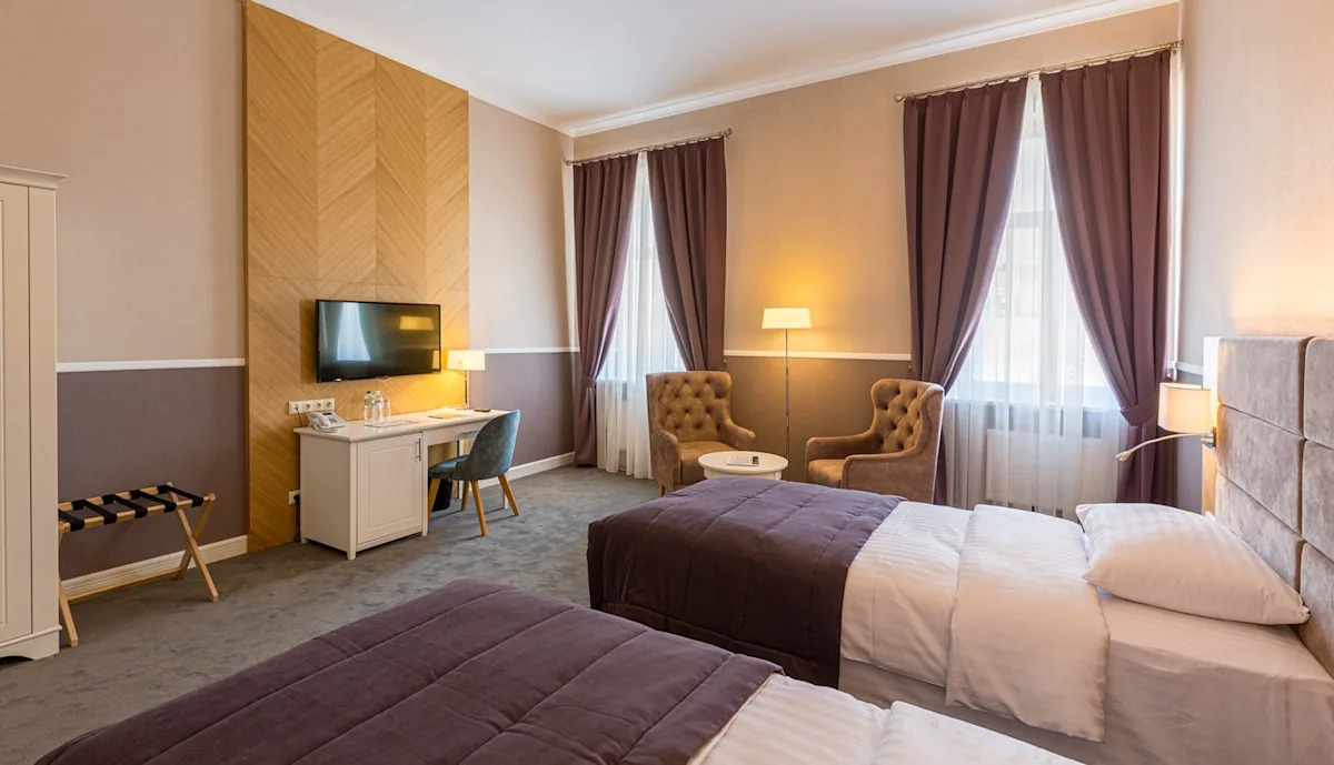 Choice Hotels to open six new Ascend Collection properties in Canada Choice Hotels to open six new Ascend Collection properties in Canada