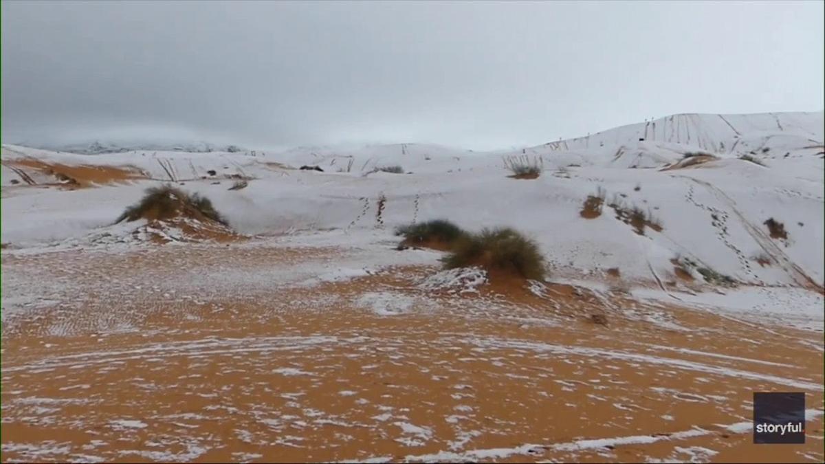 Rare snow blankets Sahara dunes in Northern Africa Rare snow blankets Sahara dunes in Northern Africa