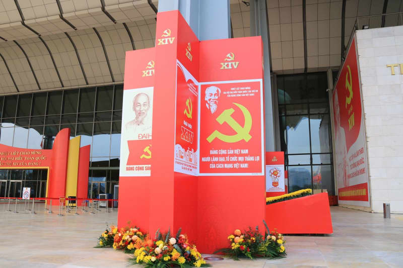 Vietnam opens pivotal Communist Party meeting to pick top leaders Vietnam opens pivotal Communist Party meeting to pick top leaders