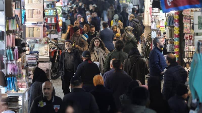 Iran projects calm amid blackout, labels protesters as ‘armed aggressors’ Iran projects calm amid blackout, labels protesters as ‘armed aggressors’