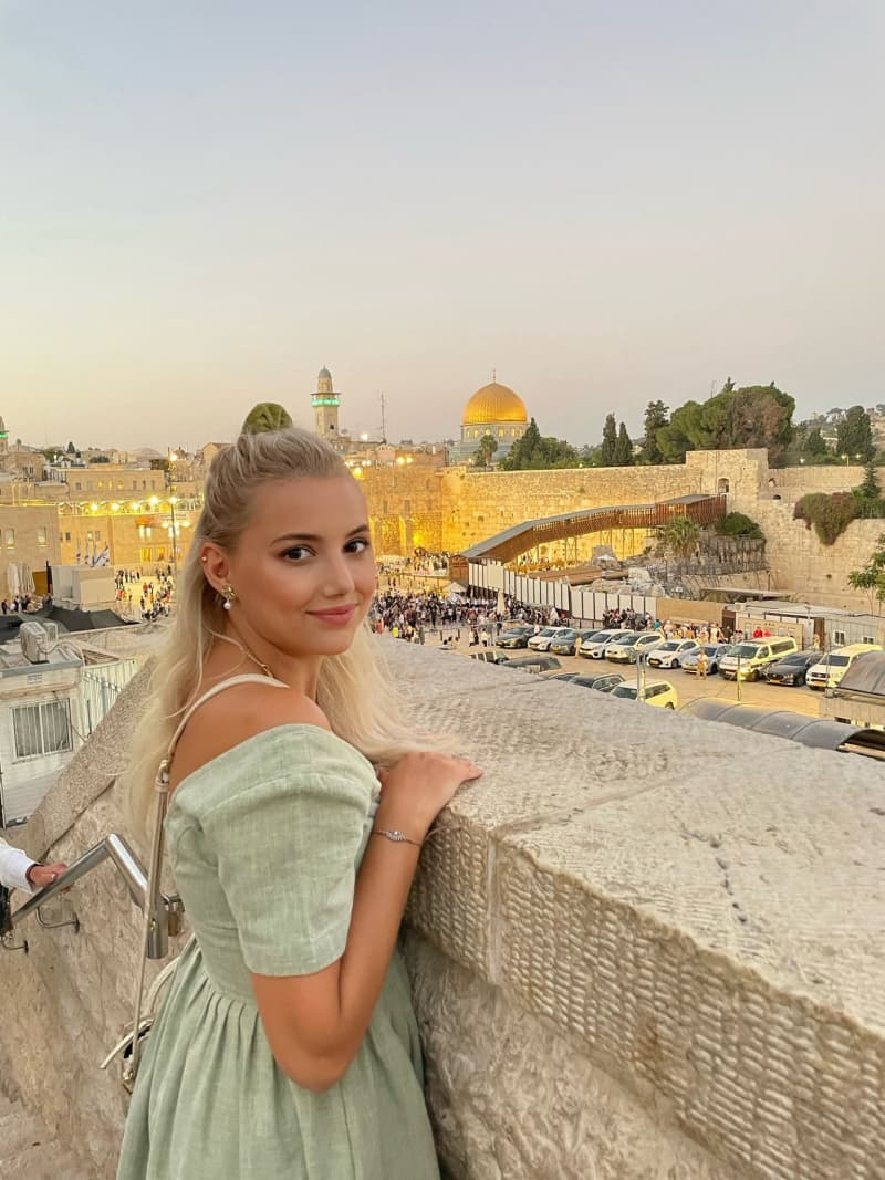 Turkish Muslim student faces arrest, death threats after calling herself Zionist Turkish Muslim student faces arrest, death threats after calling herself Zionist