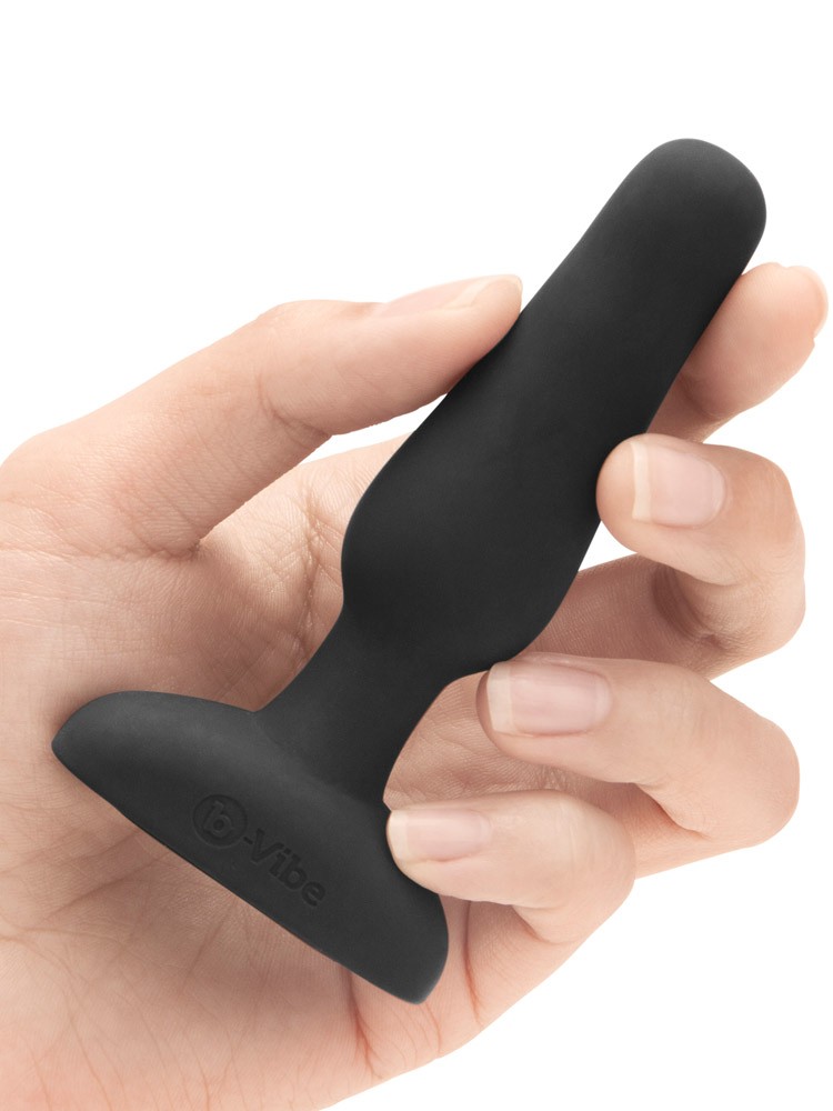 B-Vibe Novice: Vibro-Analplug, schwarz