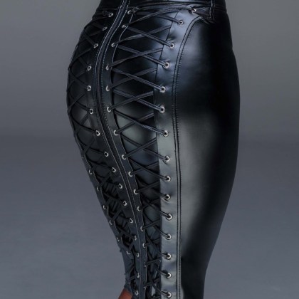 Noir Handmade: Wetlook-Bleistiftrock mit Schnürung F152, schwarz (XXL) Noir Handmade: Wetlook-Bleistiftrock mit Schnürung F152, schwarz (XXL)
