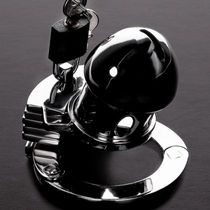 Triune The Prison Bird: Edelstahl-Peniskäfig Triune The Prison Bird: Edelstahl-Peniskäfig