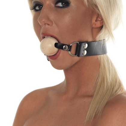 Lederknebel mit Holzball Lederknebel mit Holzball